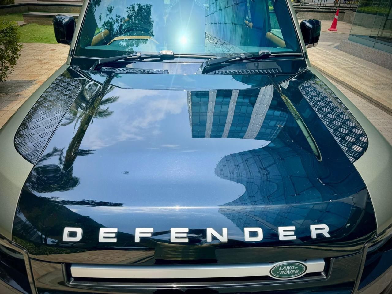 Land Rover Defender HSE 110