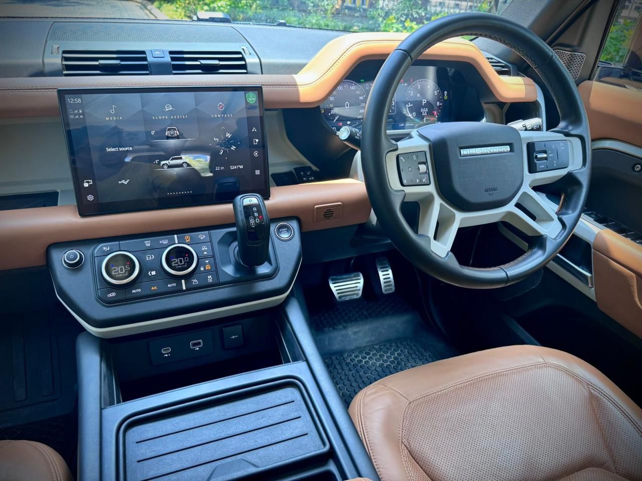 Land Rover Defender HSE 110