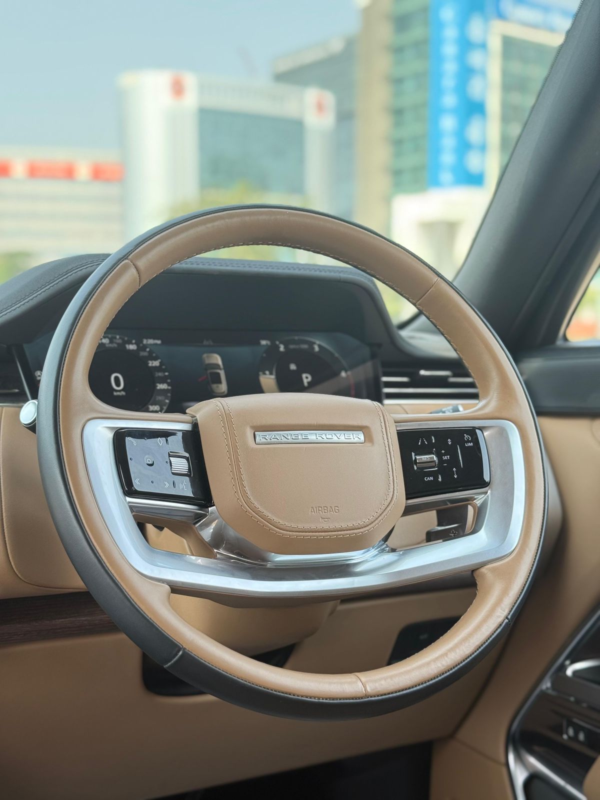 The Range Rover HSE LWB