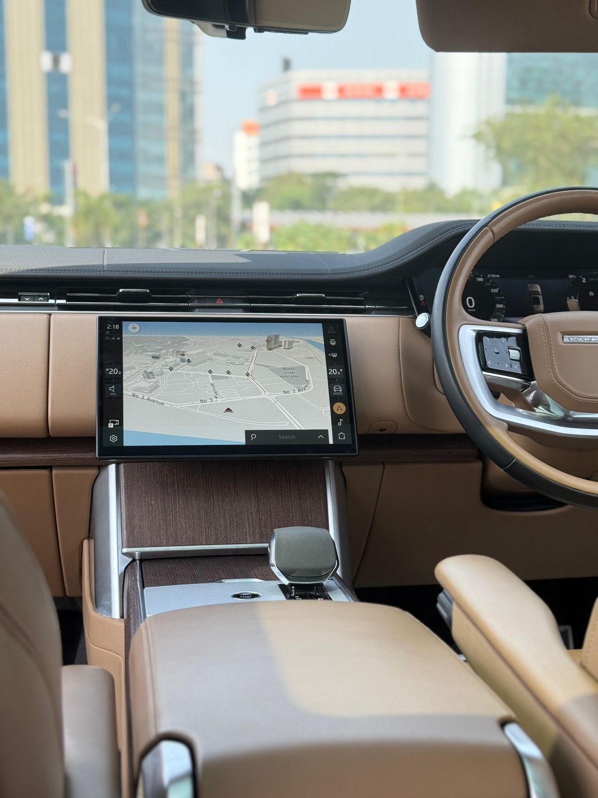 The Range Rover HSE LWB