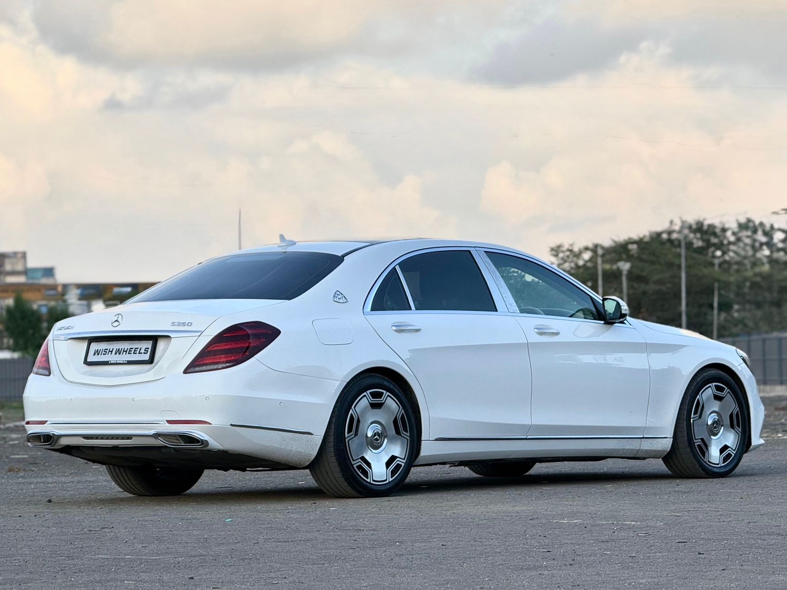 Mercedes Benz S class S350d Maybach Line