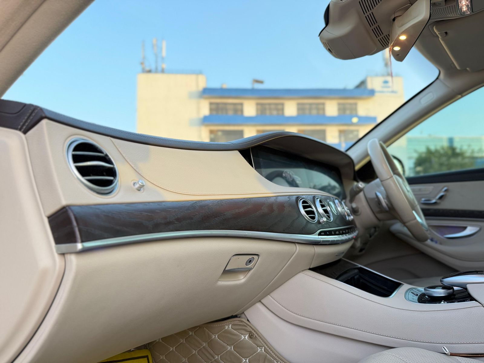 Mercedes Benz S class S350d Maybach Line