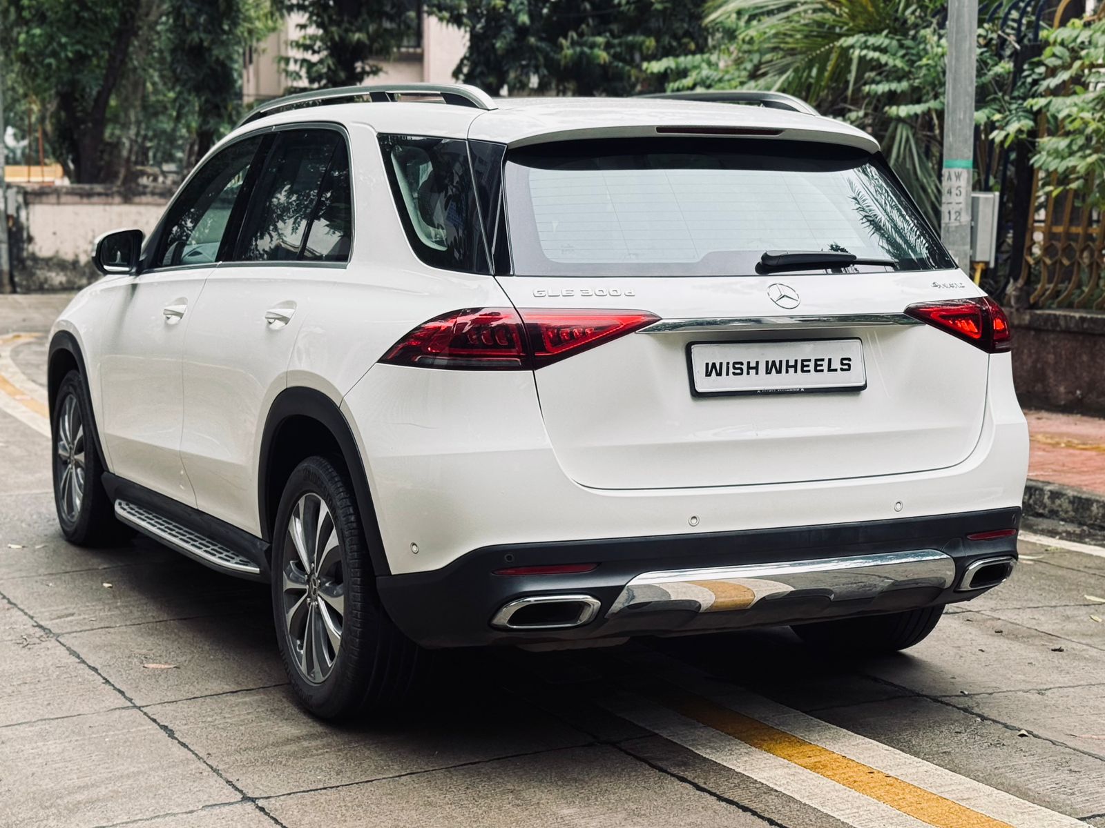 Mercedes Benz GLE 300d 4 MATIC LWB