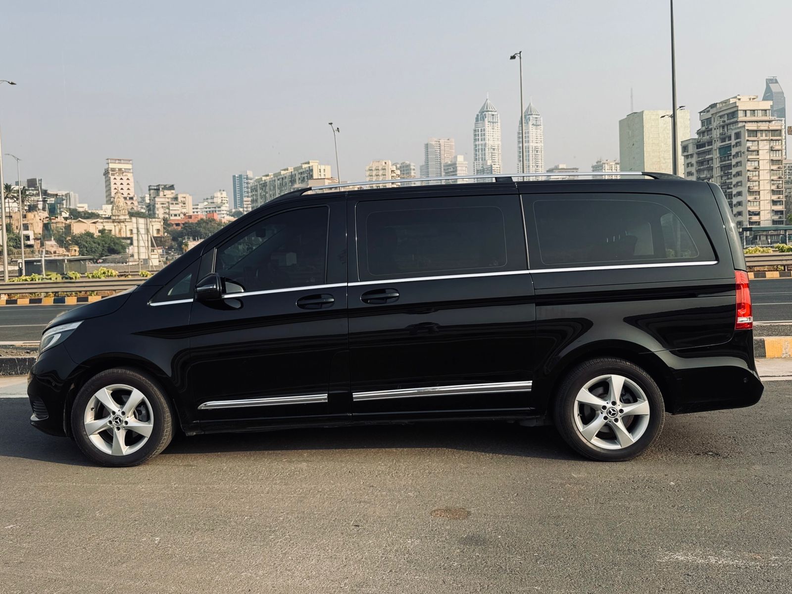 Mercedes Benz V Class 220D