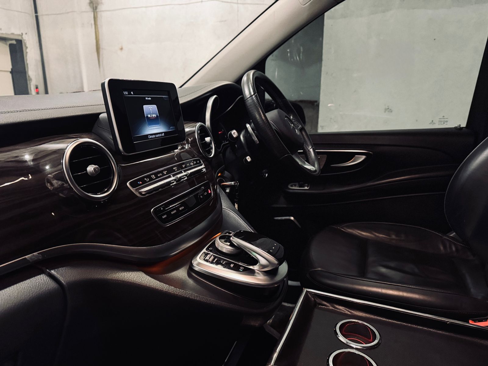 Mercedes Benz V Class 220D