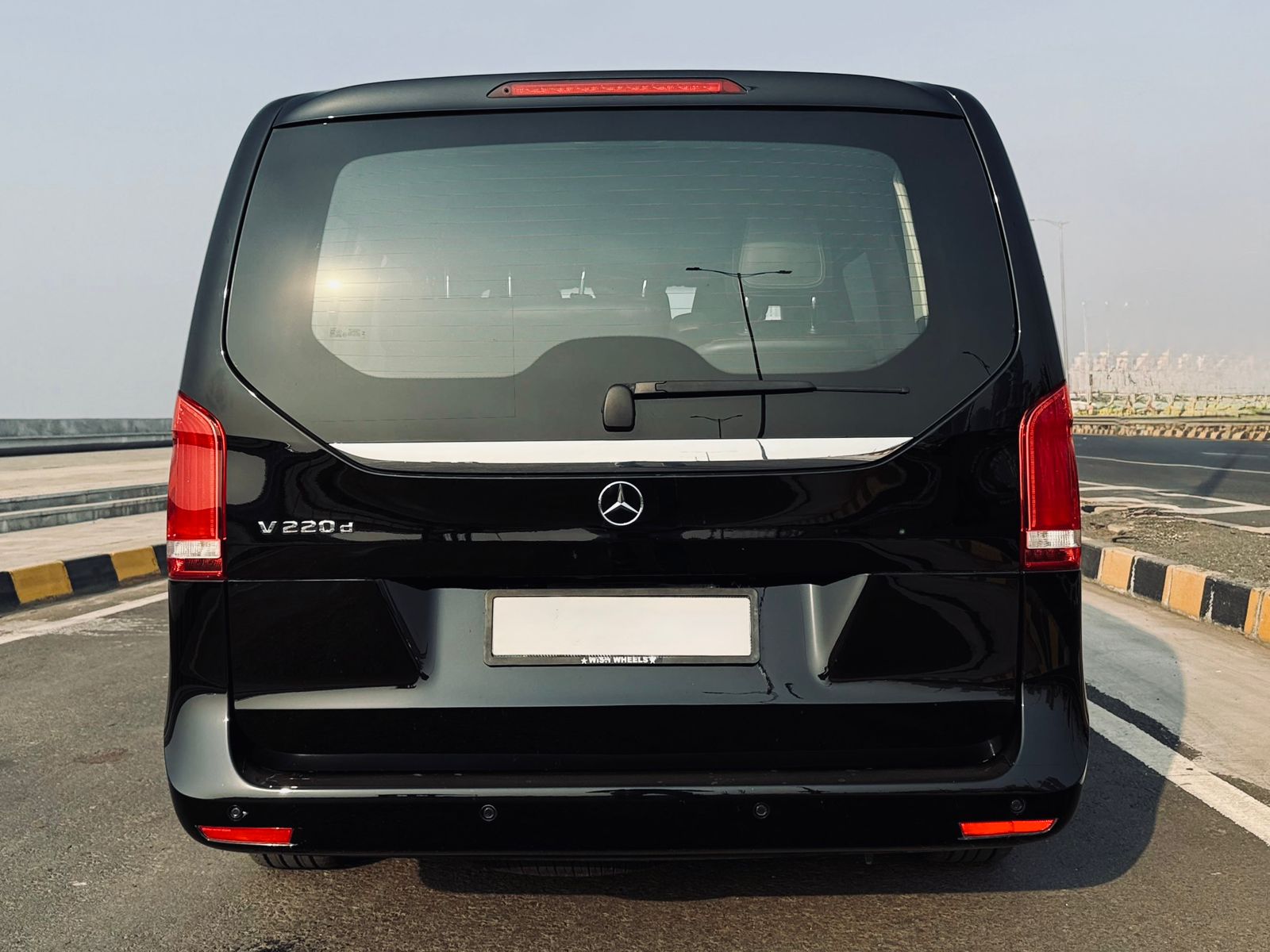 Mercedes Benz V Class 220D