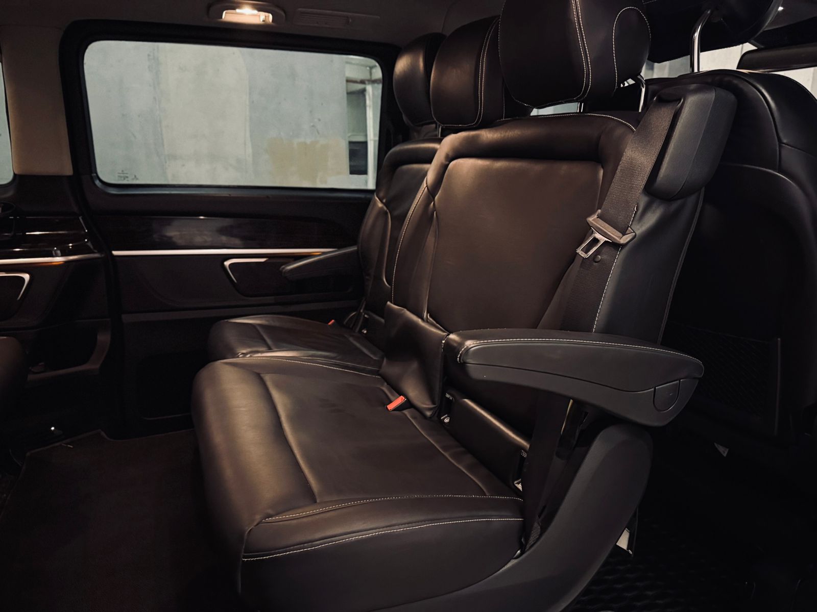 Mercedes Benz V Class 220D