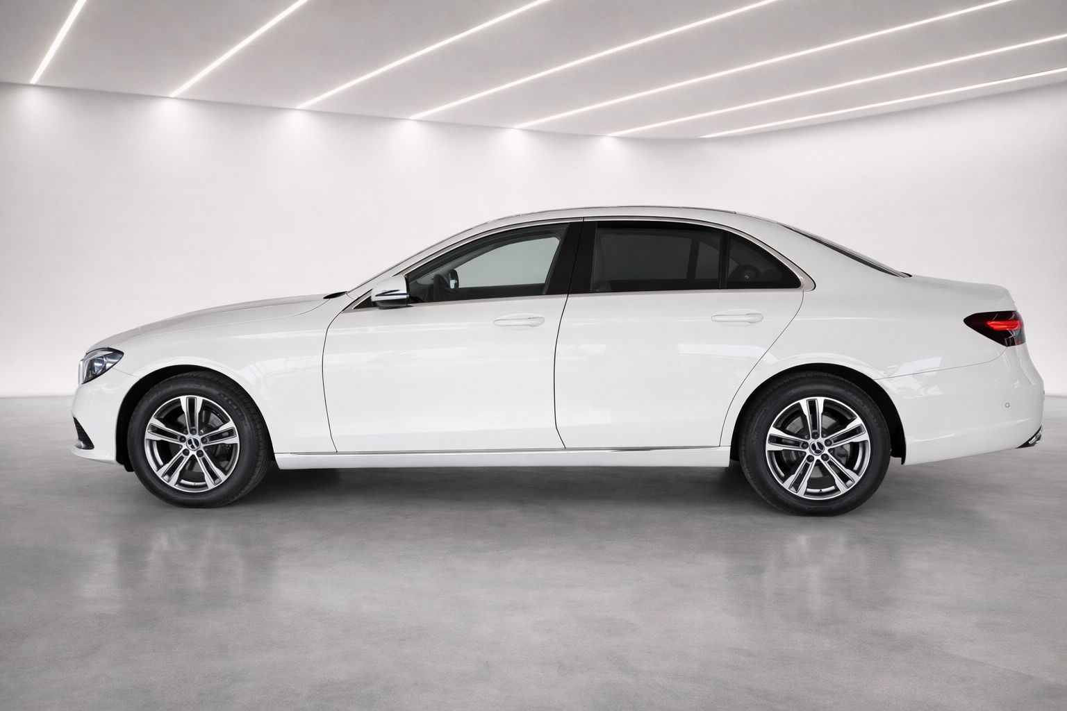 Mercedes Benz E Class E200 Exclusive