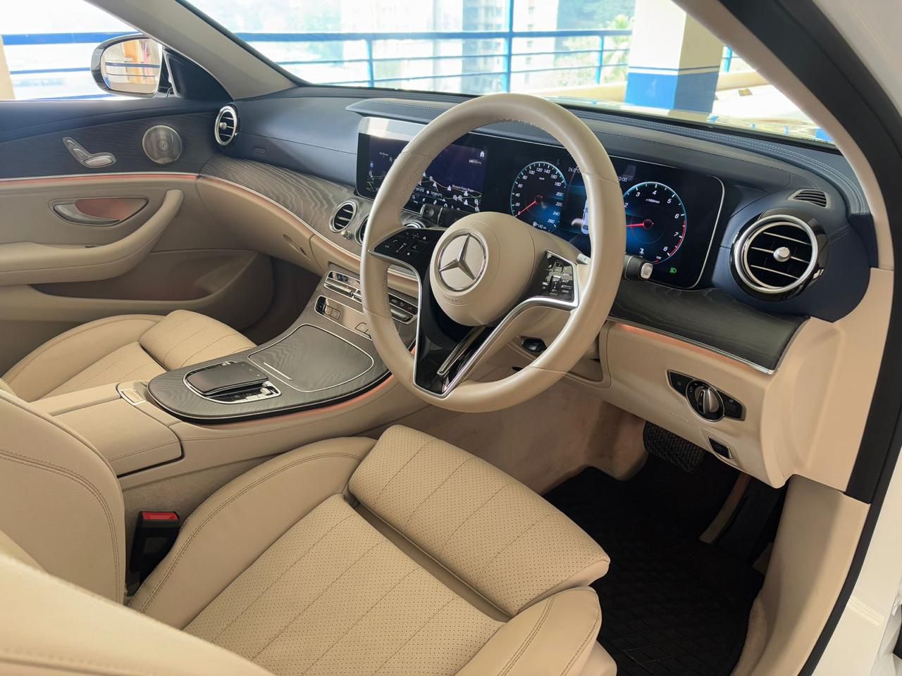 Mercedes Benz E Class E200 Exclusive