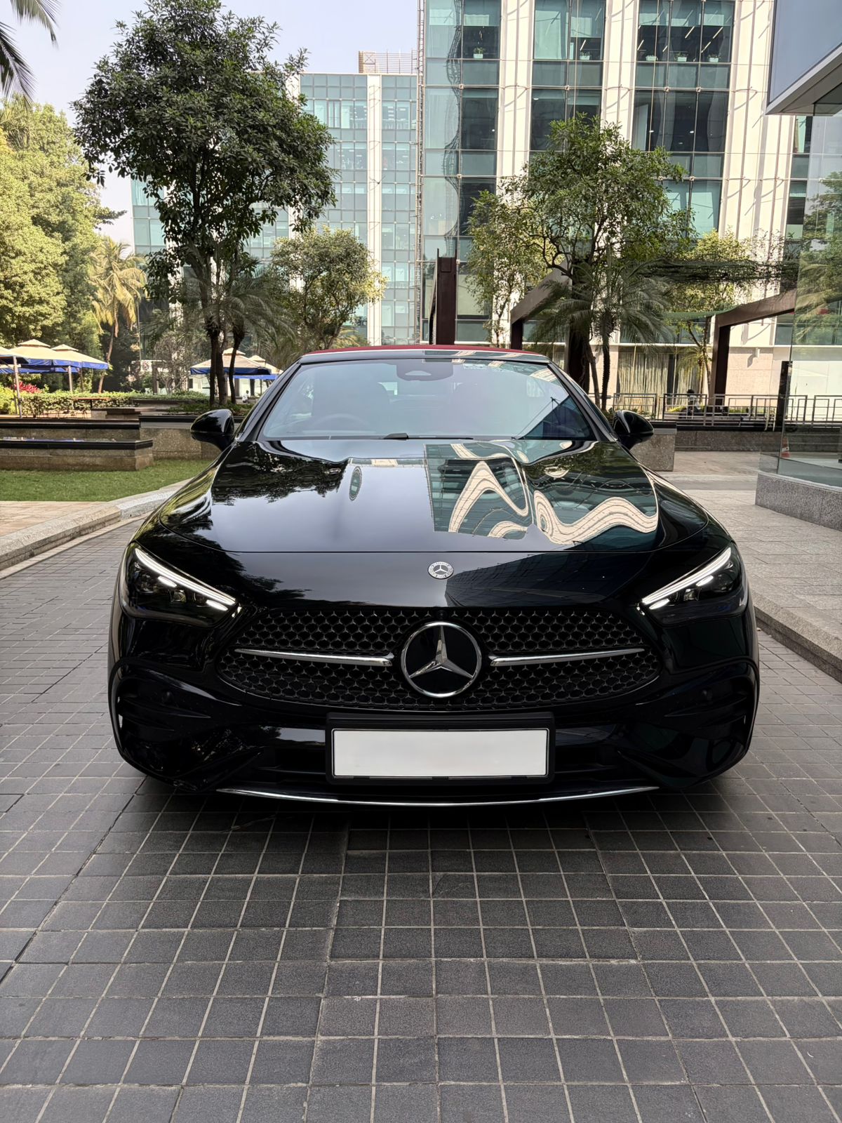 Mercedes-Benz CLE 300 Cabriolet AMG Line