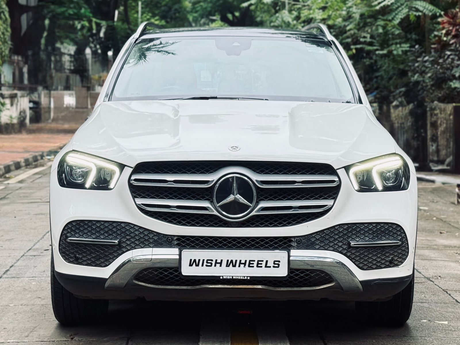 Mercedes Benz GLE 300d 4 MATIC LWB