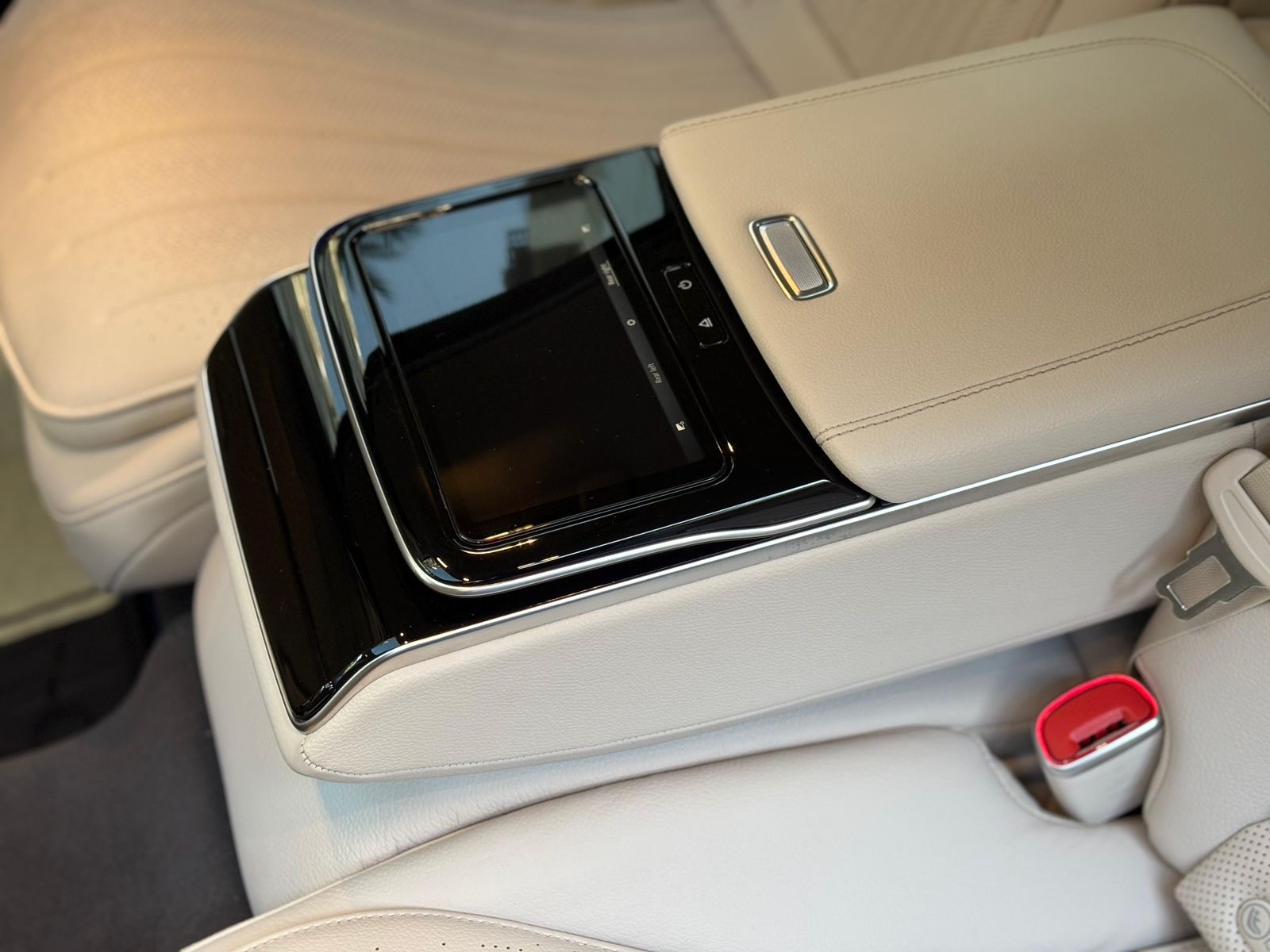 Mercedes Benz S Class S450 Maybach Line