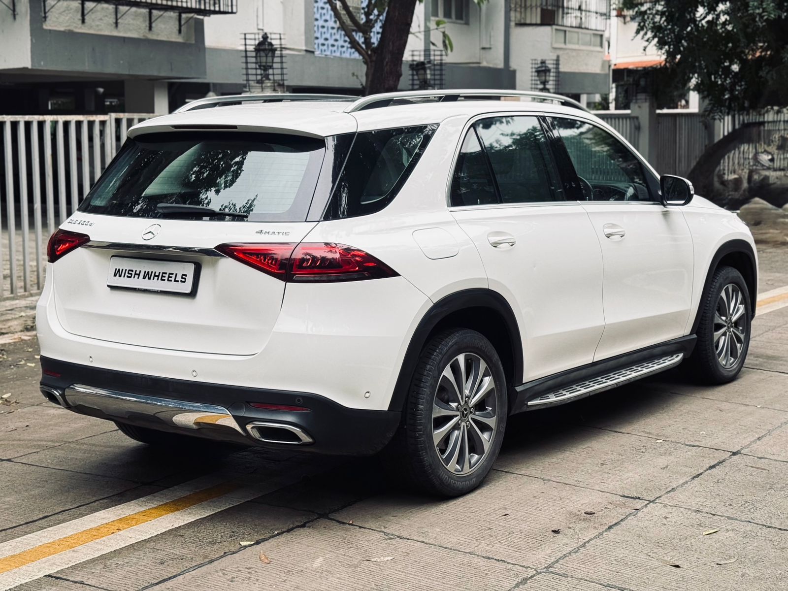 Mercedes Benz GLE 300d 4 MATIC LWB