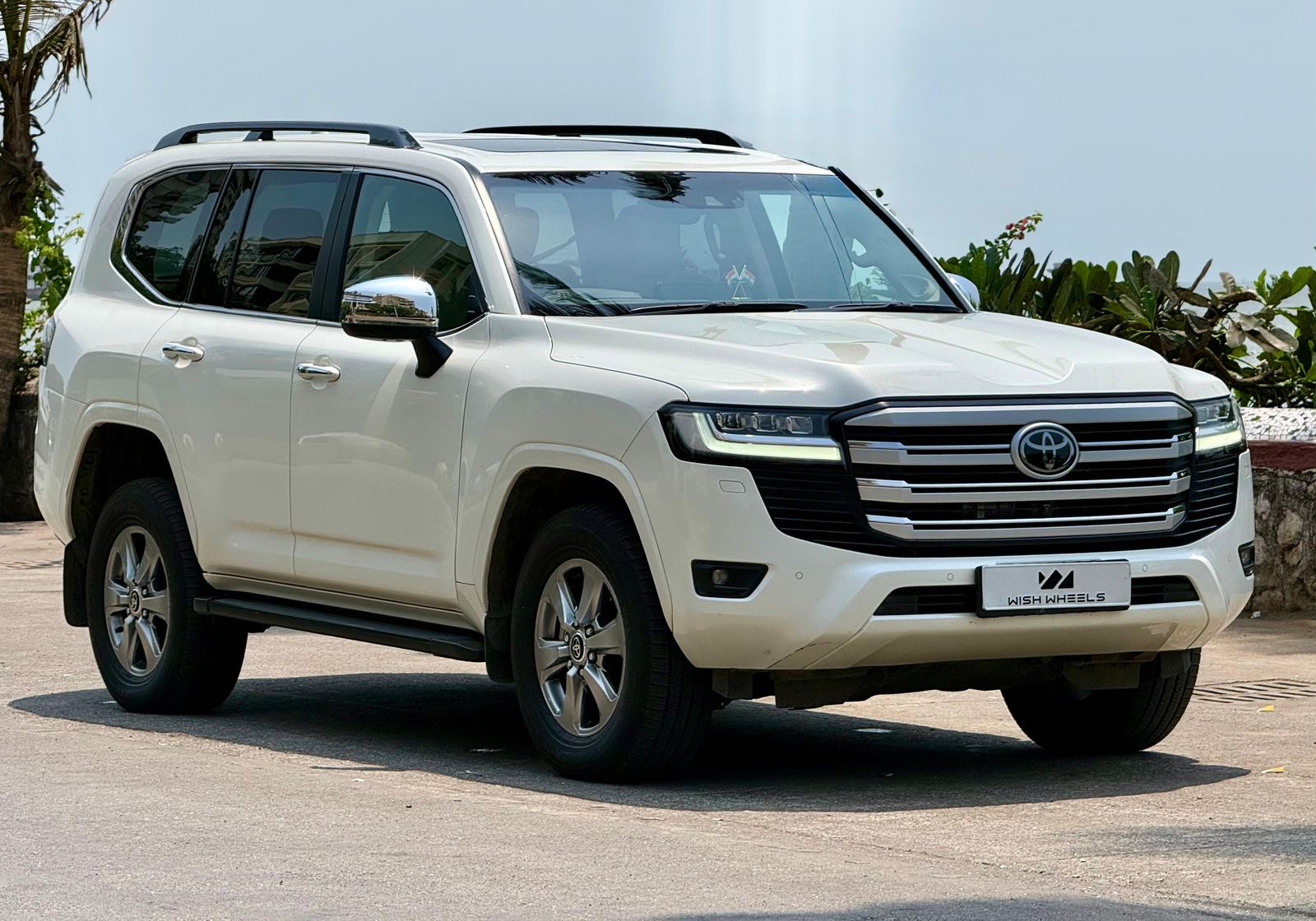 Toyota Land Cruiser Sahara Edition