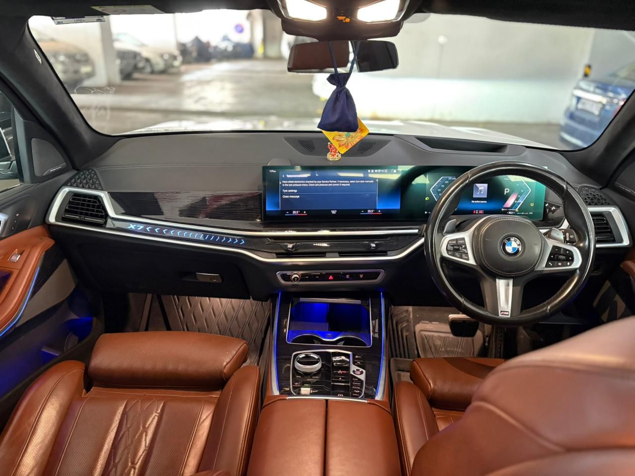 BMW X7 40i M Sport