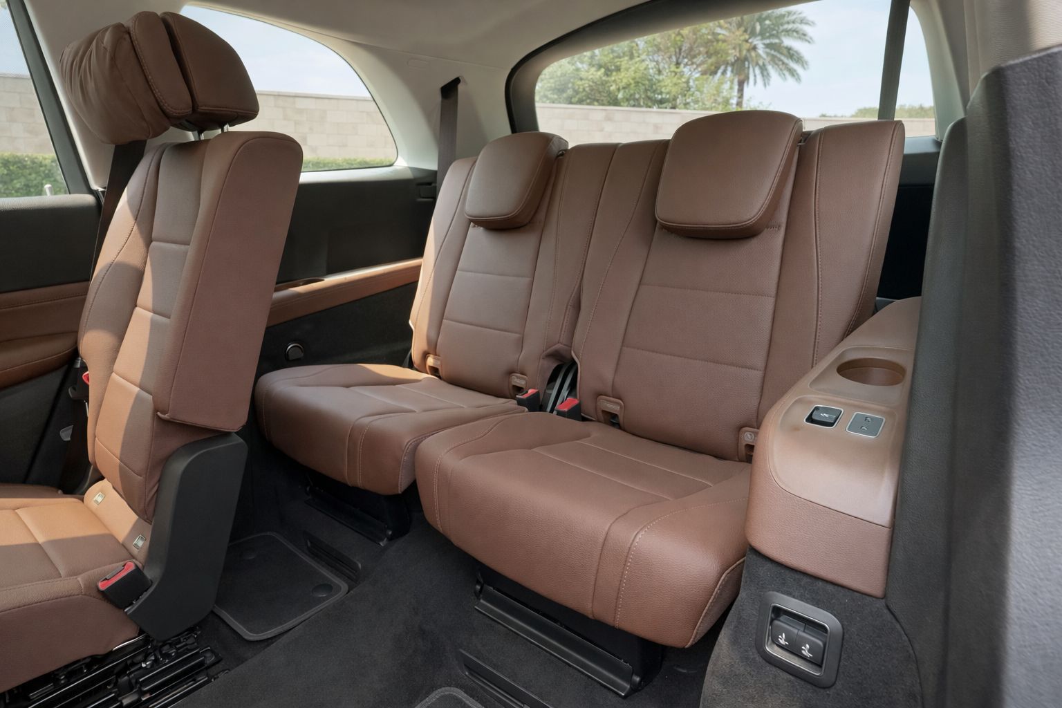 Mercedes Benz GLS 450d Maybach Line (7 seater)