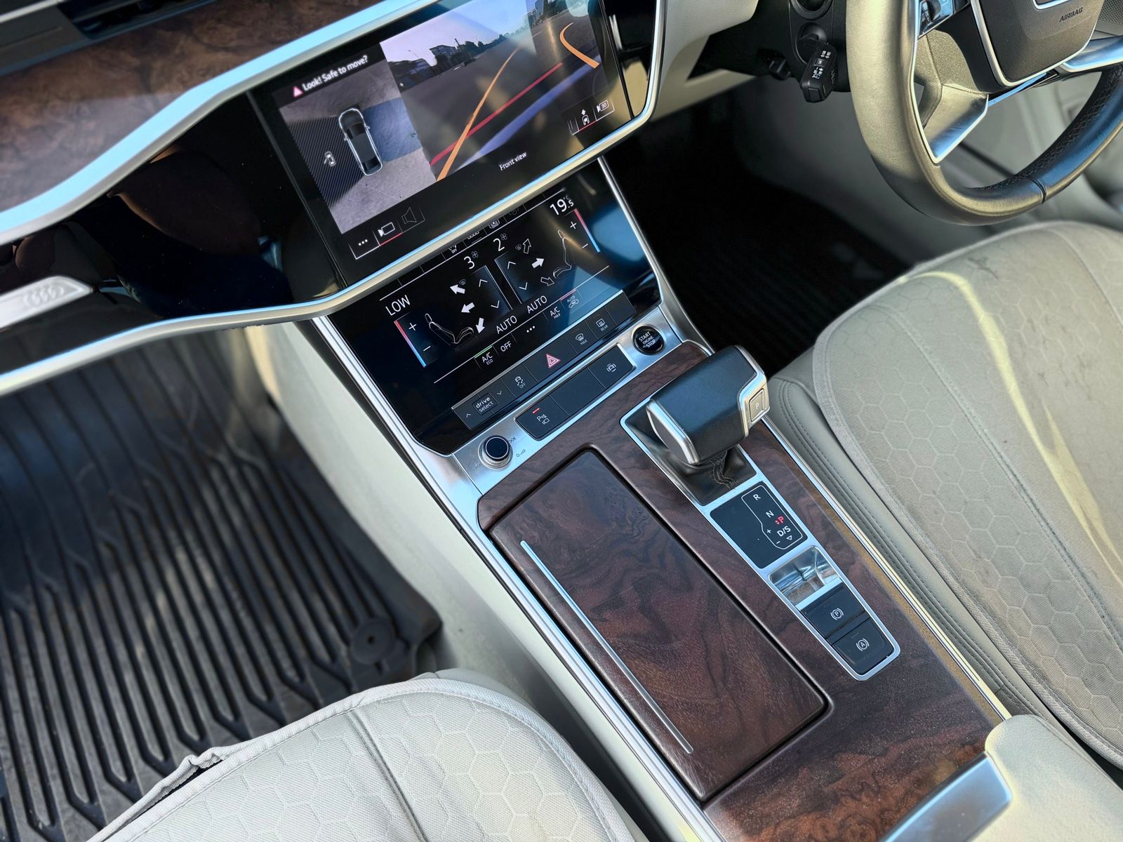 Audi A6 45 TFSI Technology