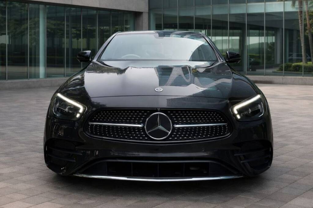 Mercedes Benz E Class E220D AMG LINE