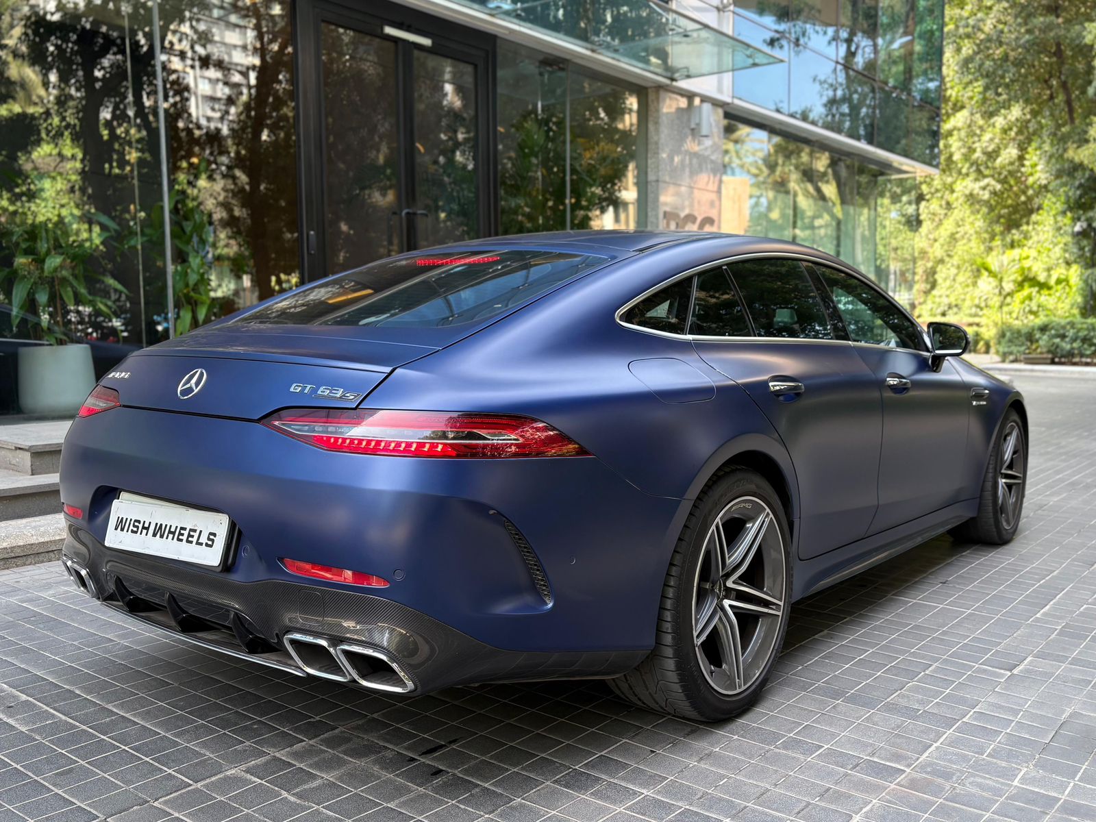 Mercedes Benz AMG GT63s 4MATIC+