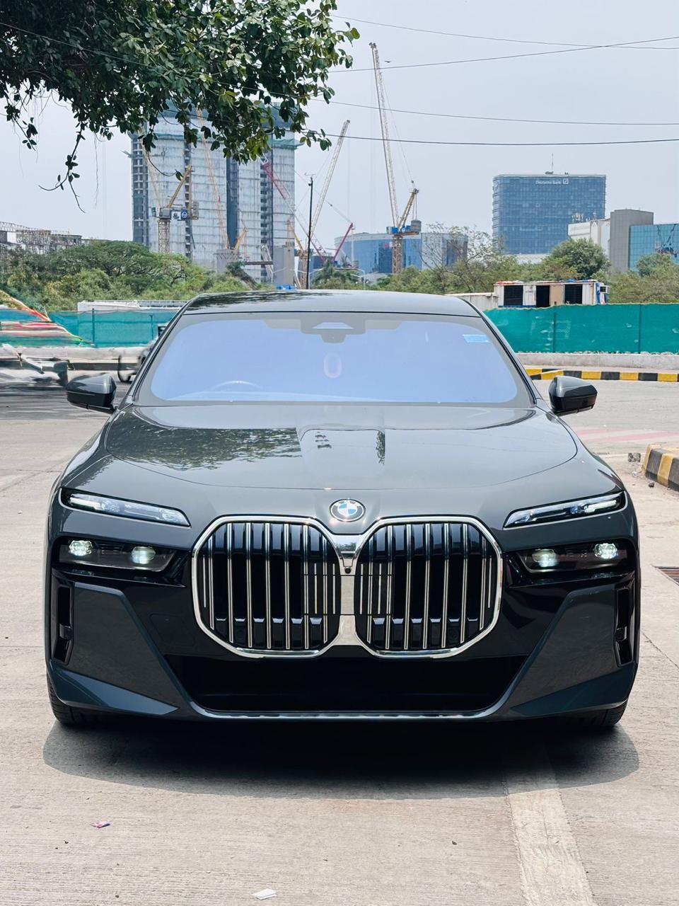 BMW 740I M SPORT