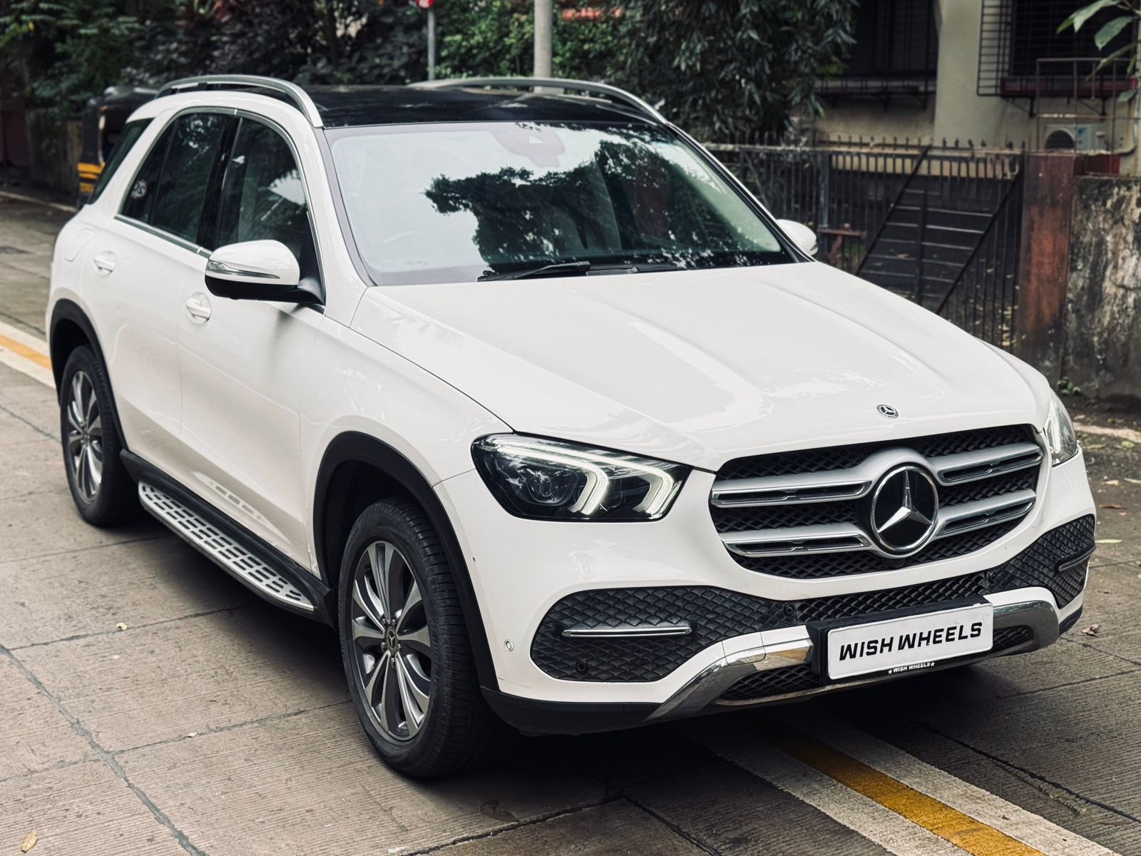 Mercedes Benz GLE 300d 4 MATIC LWB