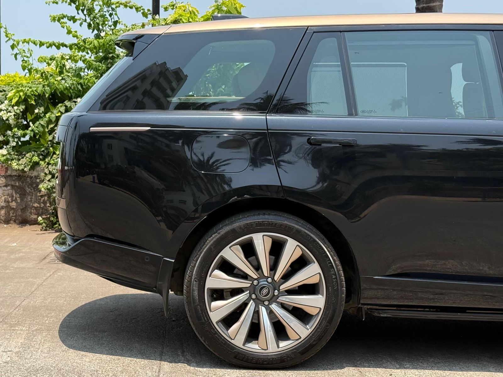Range Rover HSE SV Line LWB