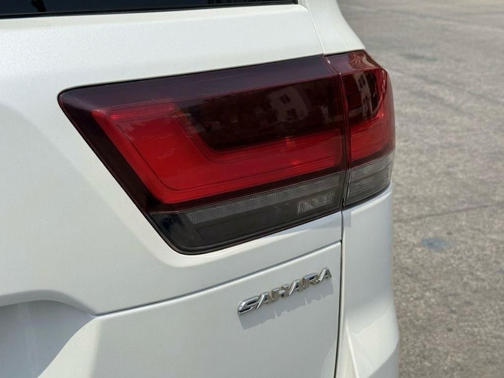 Toyota Land Cruiser Sahara Edition