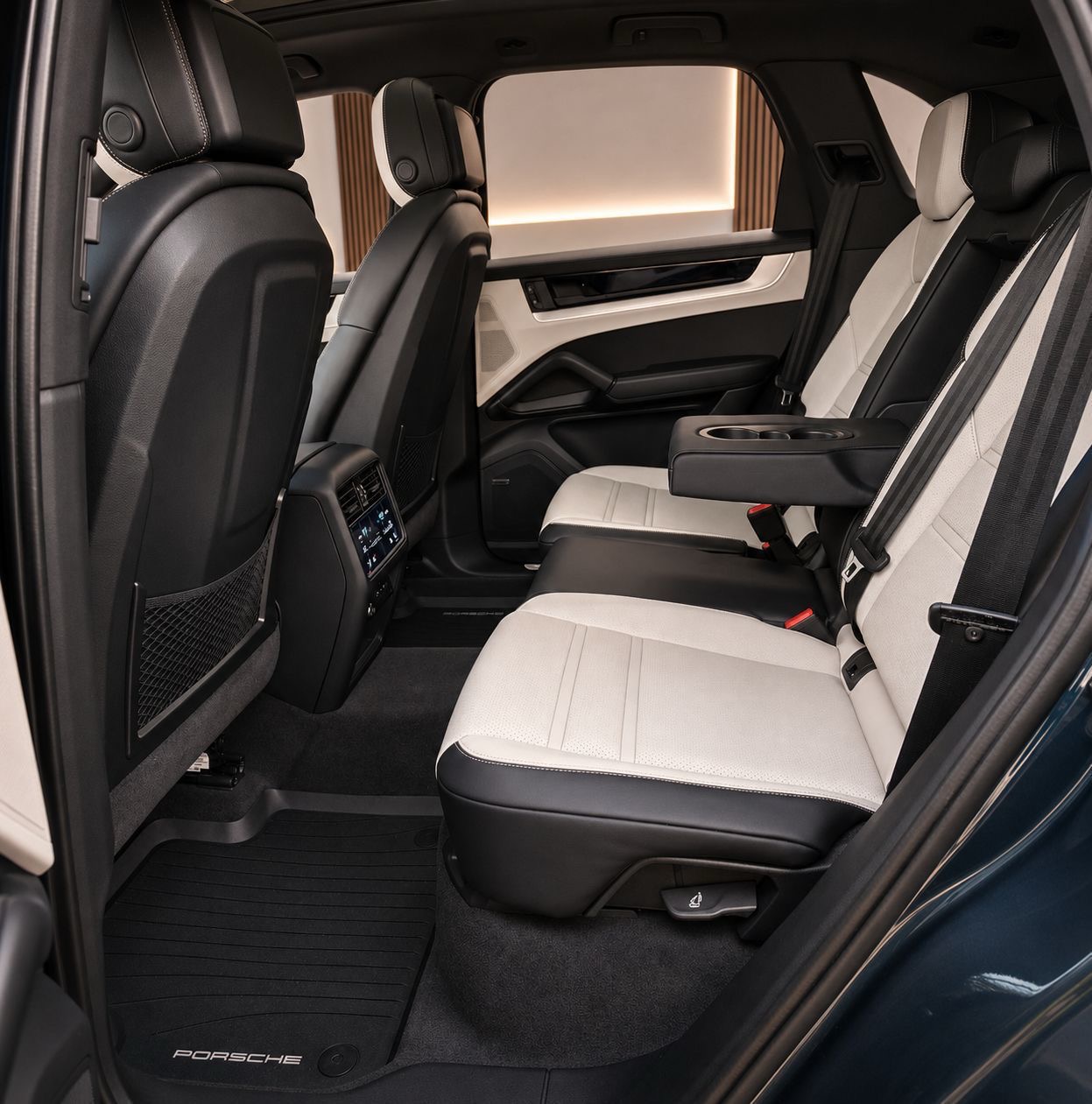 Porsche Cayenne Hybrid