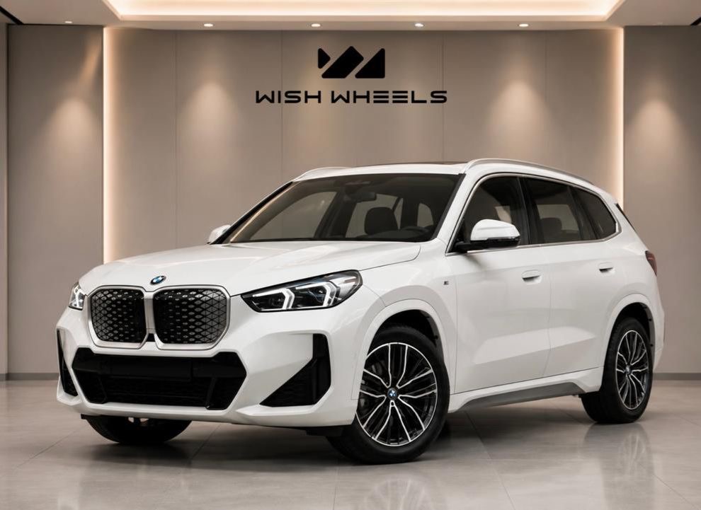 BMW iX1 edrive20L M Sport LWB