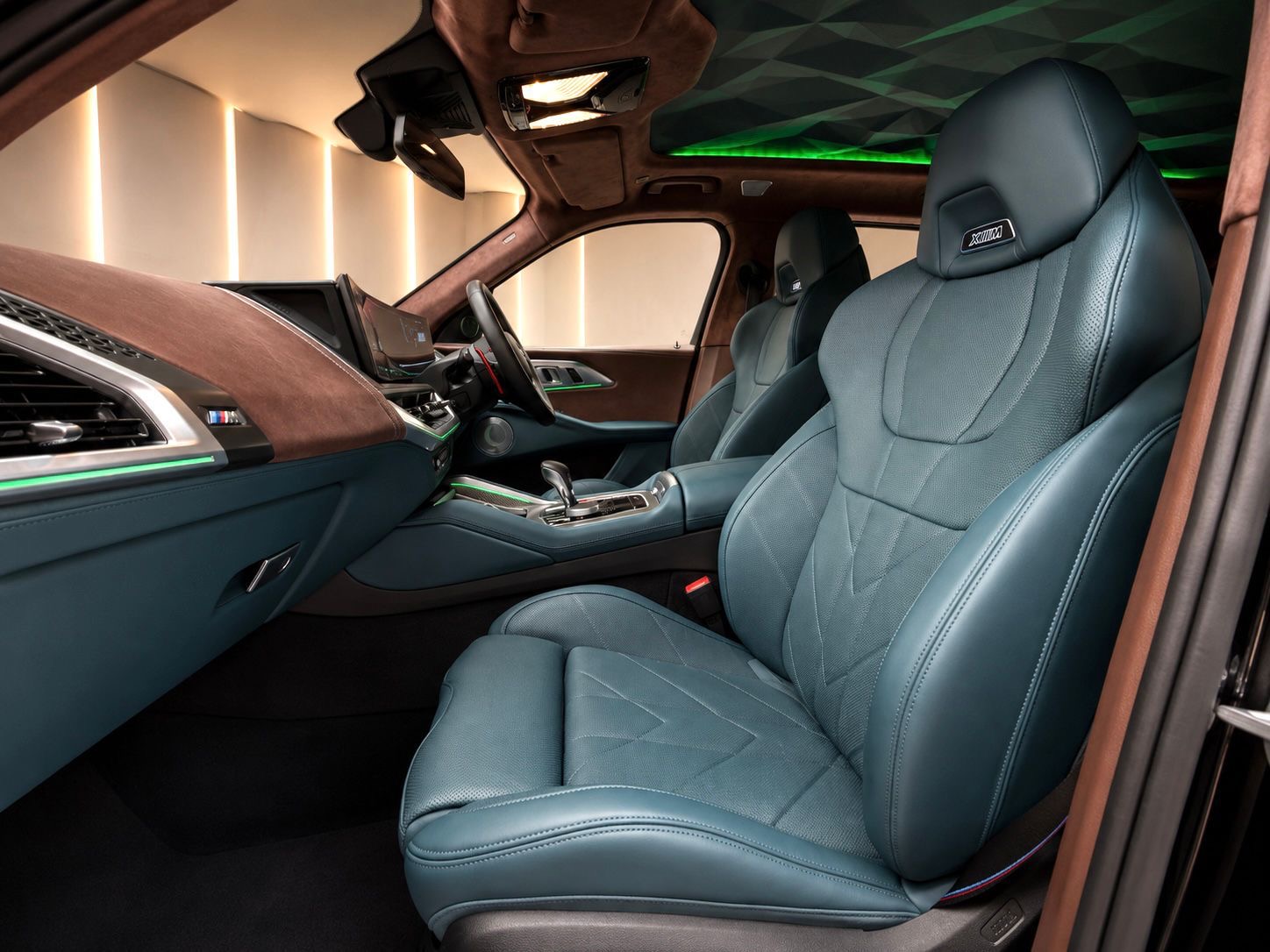 BMW XM