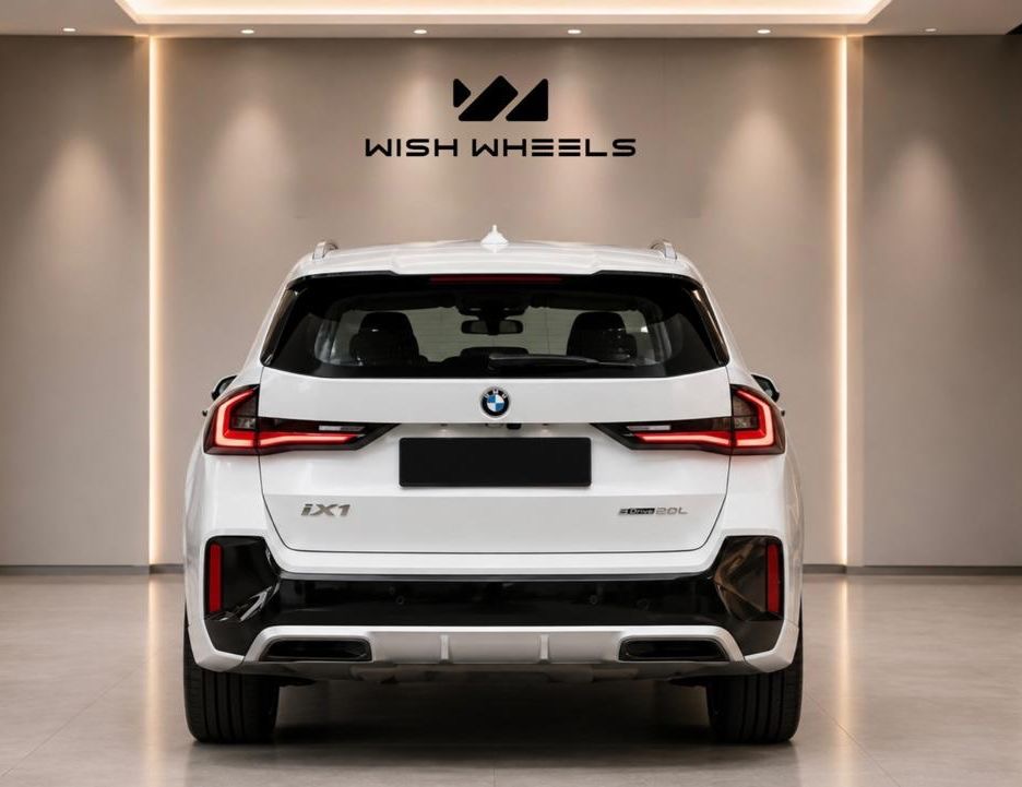 BMW iX1 edrive20L M Sport LWB