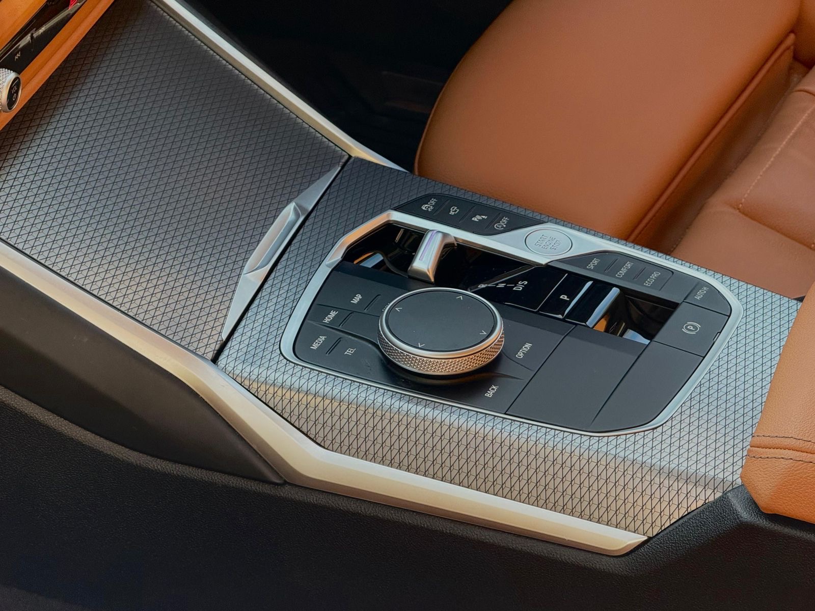 BMW 330Li M Sport LCI-2